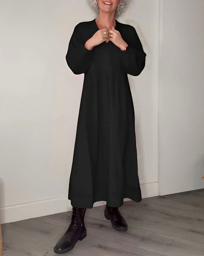 Marcella™ – Élégante robe longue avec col en V et manches longues