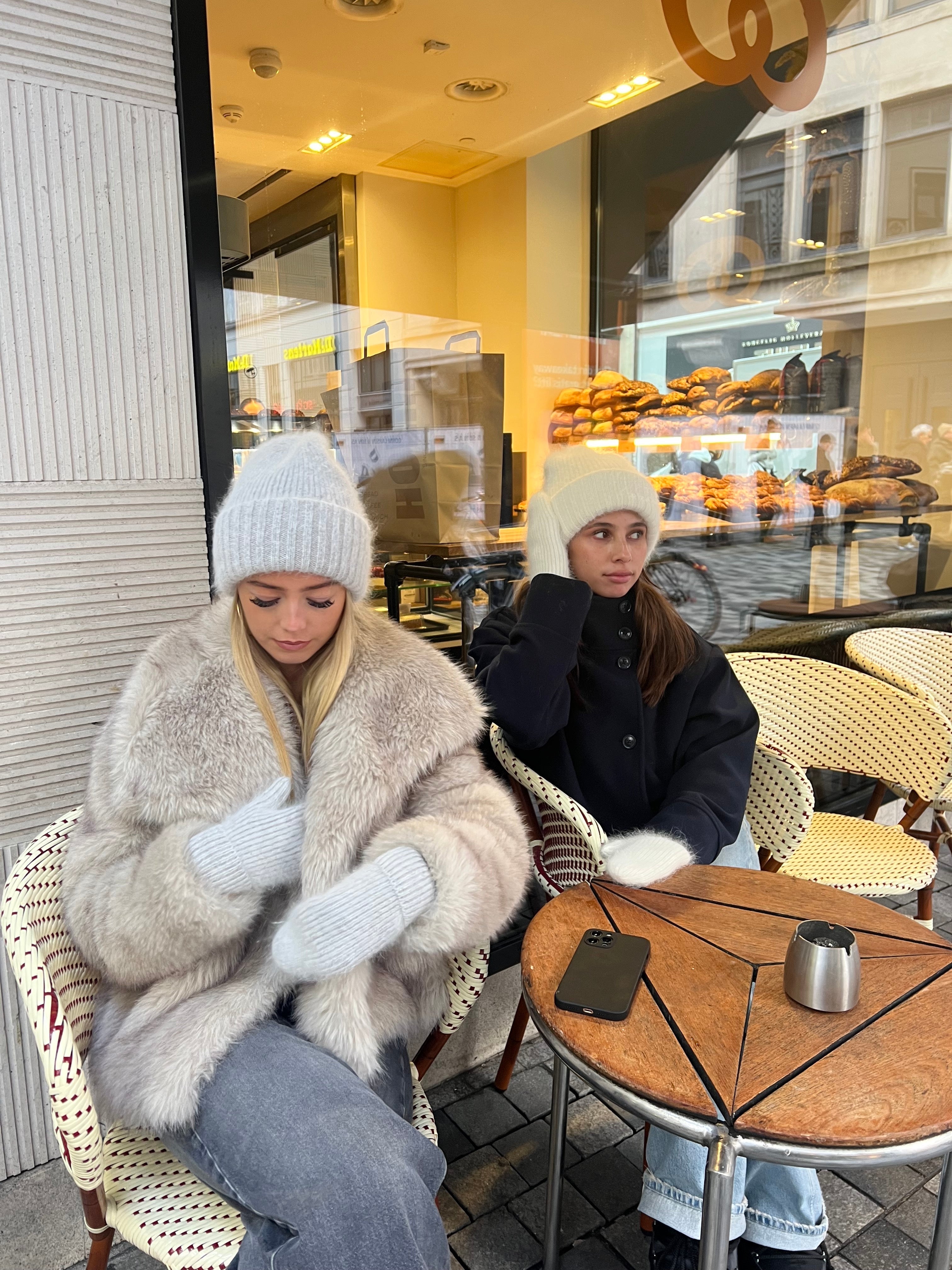 FrostFleece™ - Moufles Duveteuses – Blanc