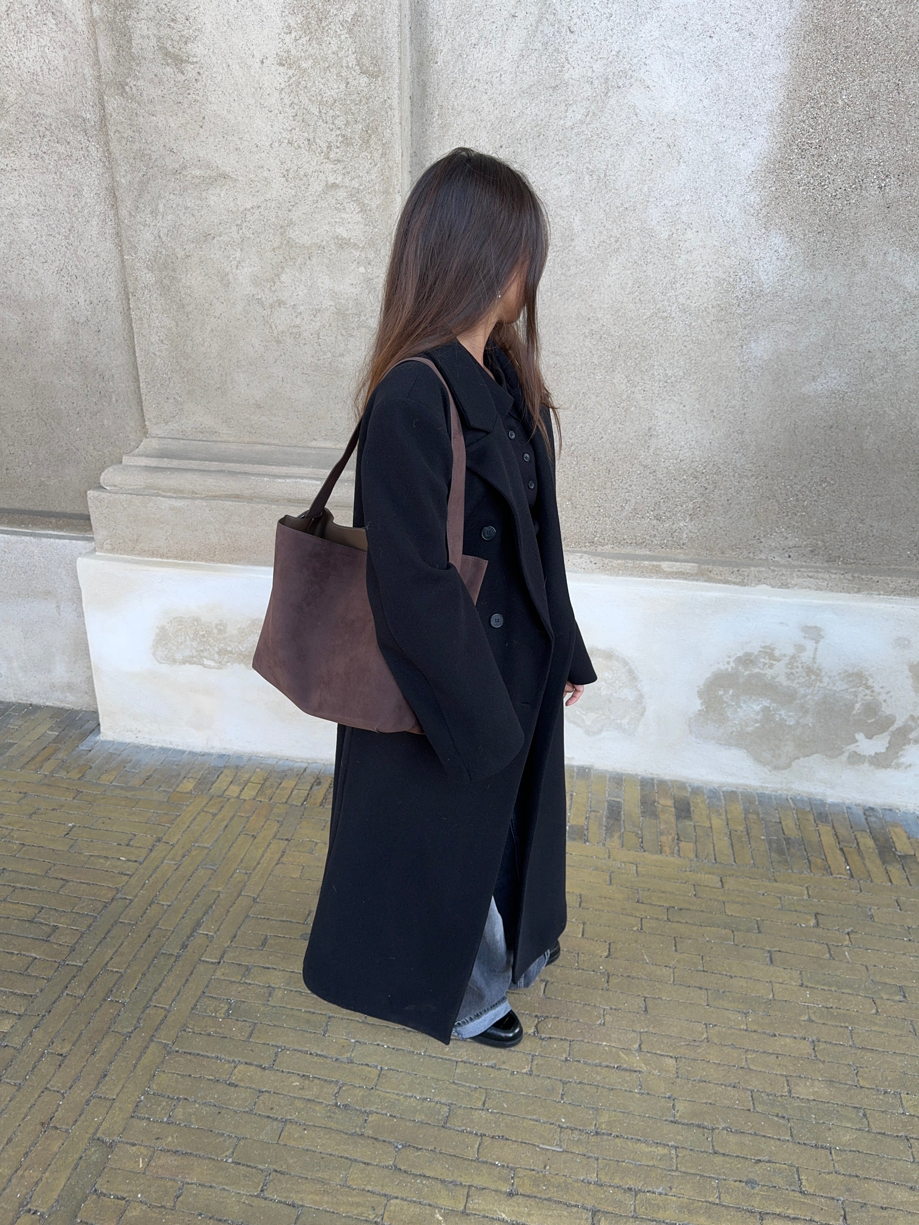 SuèdeChic™ Sac Porté Épaule Barcelona – Brun Foncé