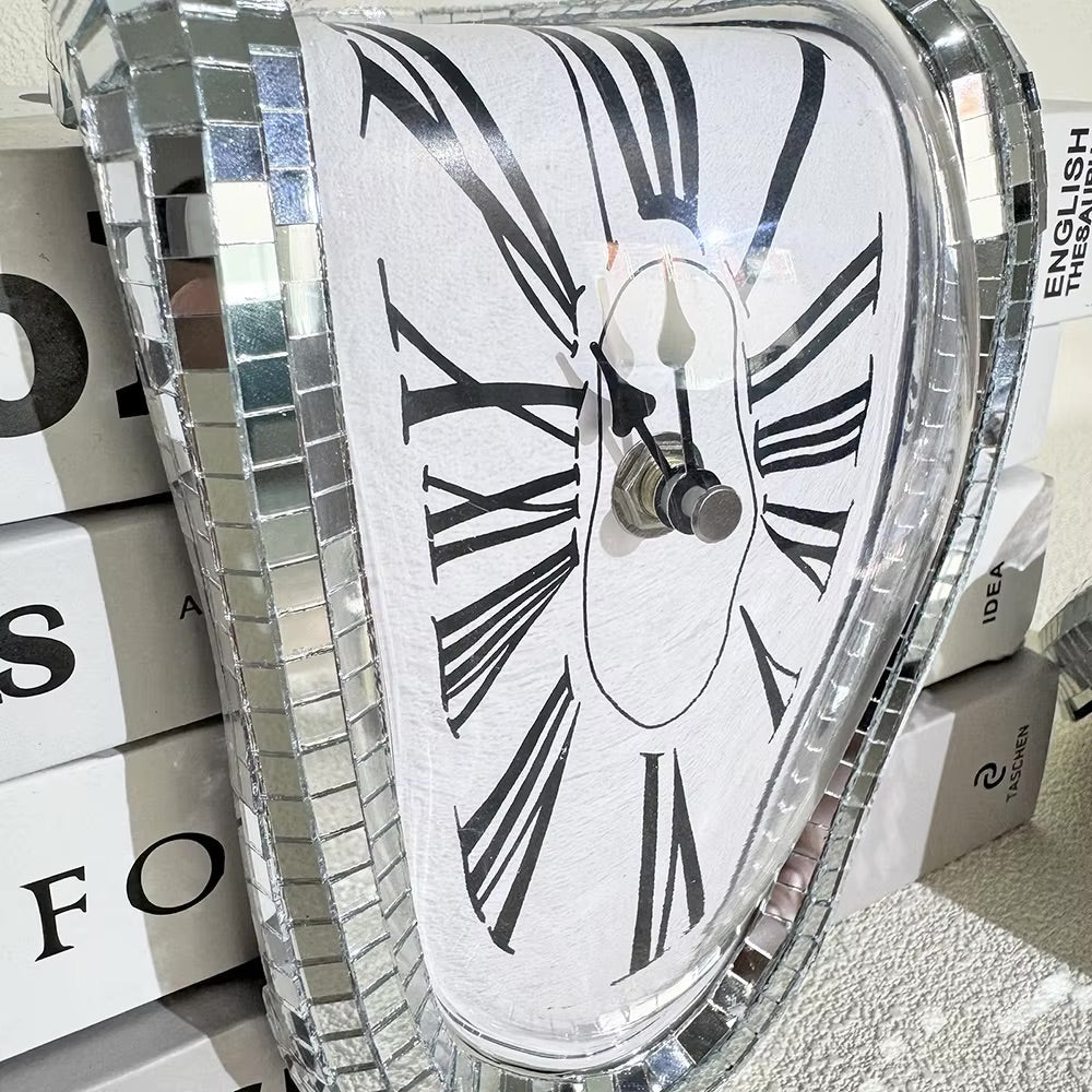 TimeTwist™ Horloge Fondante Déformée Inspirée par Salvador Dalí
