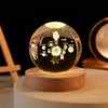 MoonAura™ Lampe Boule Cristal LED USB Magique