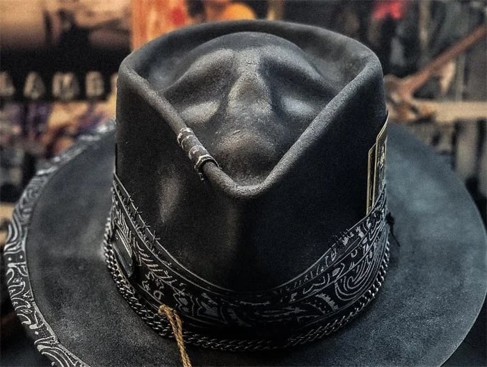 SkullForge™ 💀 Chapeau Crâne "Harvester of Sorrow" Fait Main