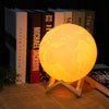 Charger l&#39;image dans la visionneuse de la galerie, Veilleuse sous forme de Terre (Couleur) | Éclairage - Science Factory
